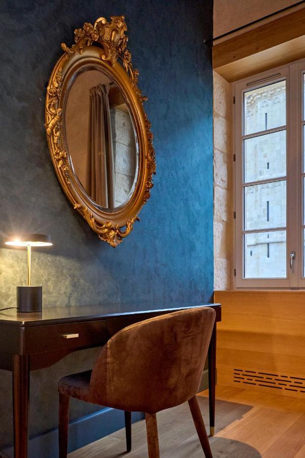 La Chapelle, Les Suites Du Palais, L'Unique 5 Etoiles De Nevers, Suite D'Exception, By Primo C0Nciergerie Exteriör bild