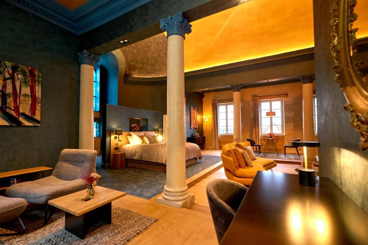 La Chapelle, Les Suites Du Palais, L'Unique 5 Etoiles De Nevers, Suite D'Exception, By Primo C0Nciergerie Exteriör bild