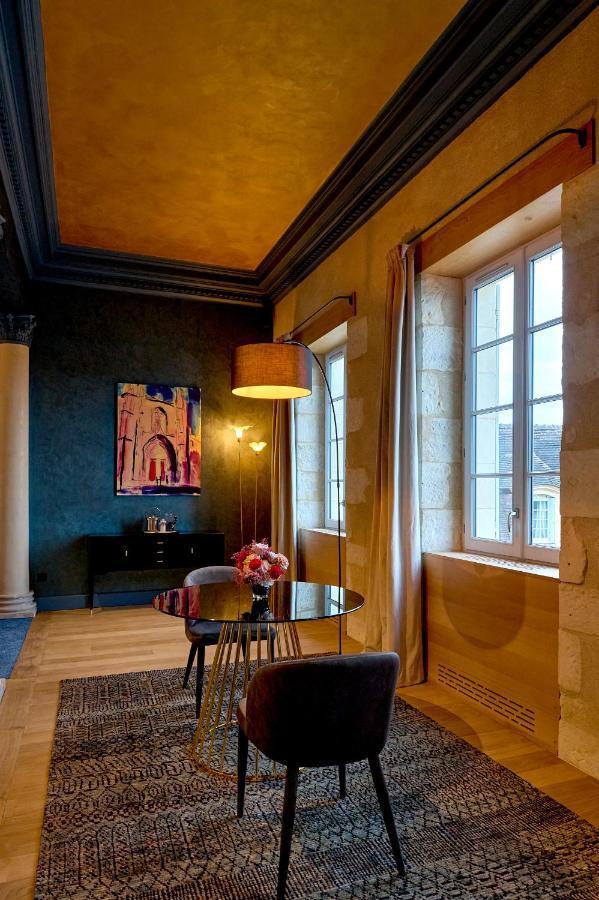 La Chapelle, Les Suites Du Palais, L'Unique 5 Etoiles De Nevers, Suite D'Exception, By Primo C0Nciergerie Exteriör bild